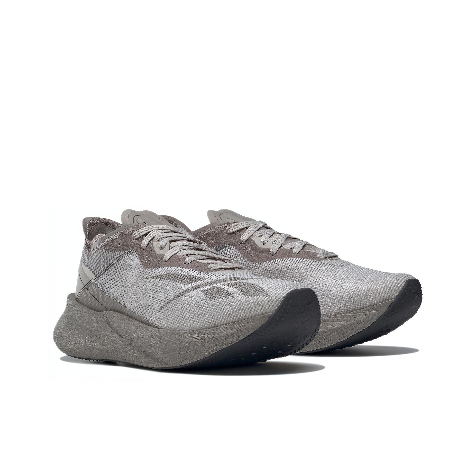 リーボック フロートライド エナジー X ランニングシューズ - Men Shoes Reebok のレビューと価格