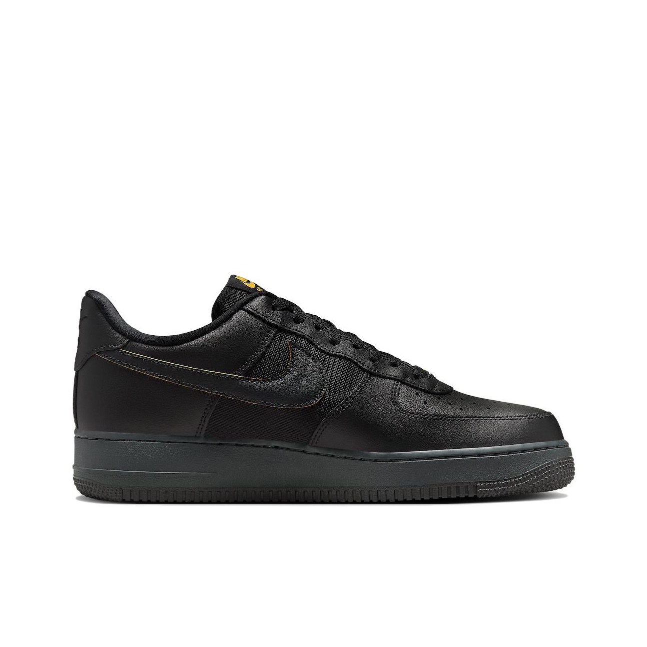 ナイキ エアフォース1 ロートップ スケートボードシューズ  - Men'S Shoes Yellow And Black のレビューと価格