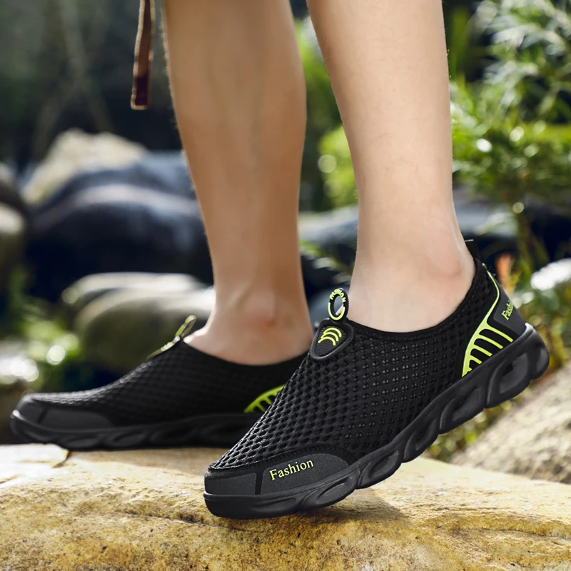 男性ジョギングシューズカジュアルスニーカー屋外通気性メッシュ - Men'S Shoes Yellow And Black のレビューと価格