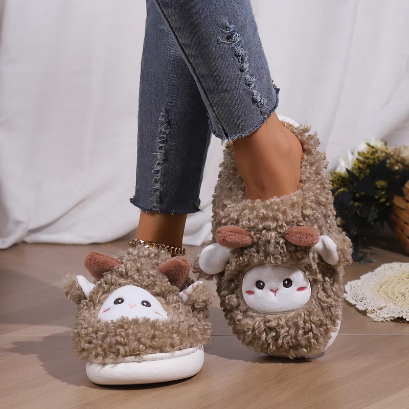 冬素敵な小さな羊のスリッパ女性男性用かわいい子羊ぬいぐるみホ - Men Shoes For Winter のレビューと価格